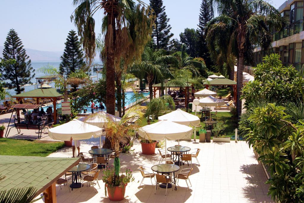 Ron Beach Hotel Tiberias Exterior foto
